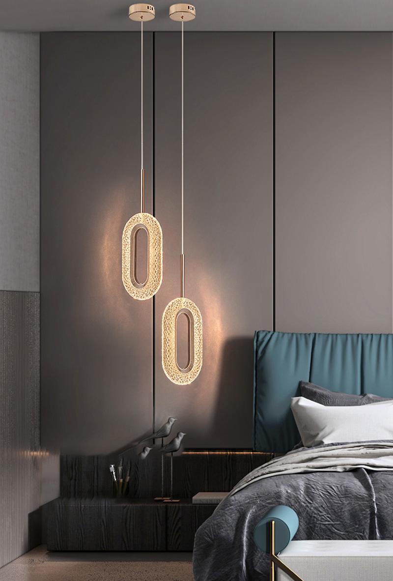 Pendente de Luz de Ouro com Anel de Diamante Luxuoso - Luminária Moderna Inspirada em Cristal