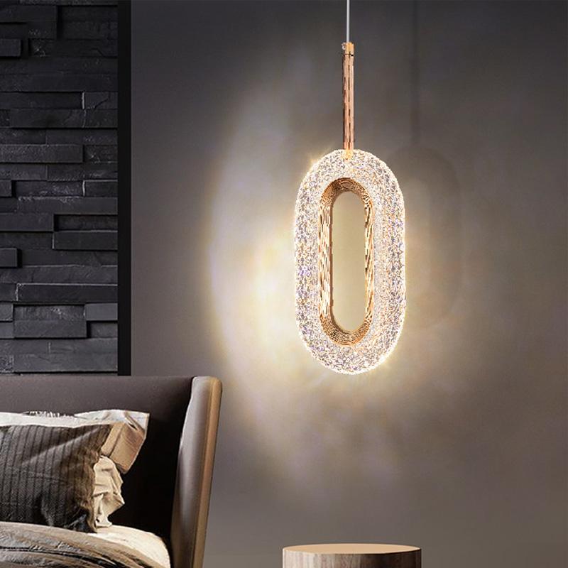 Pendente de Luz de Ouro com Anel de Diamante Luxuoso - Luminária Moderna Inspirada em Cristal