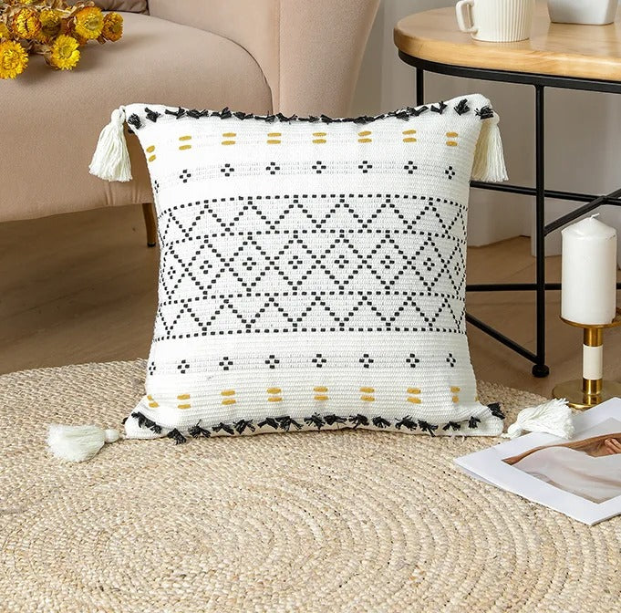 Boho Tufted Cushion Cover – With Tassels