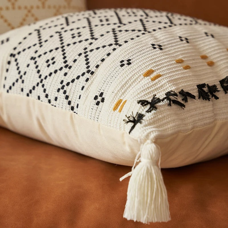 Boho Tufted Cushion Cover – With Tassels