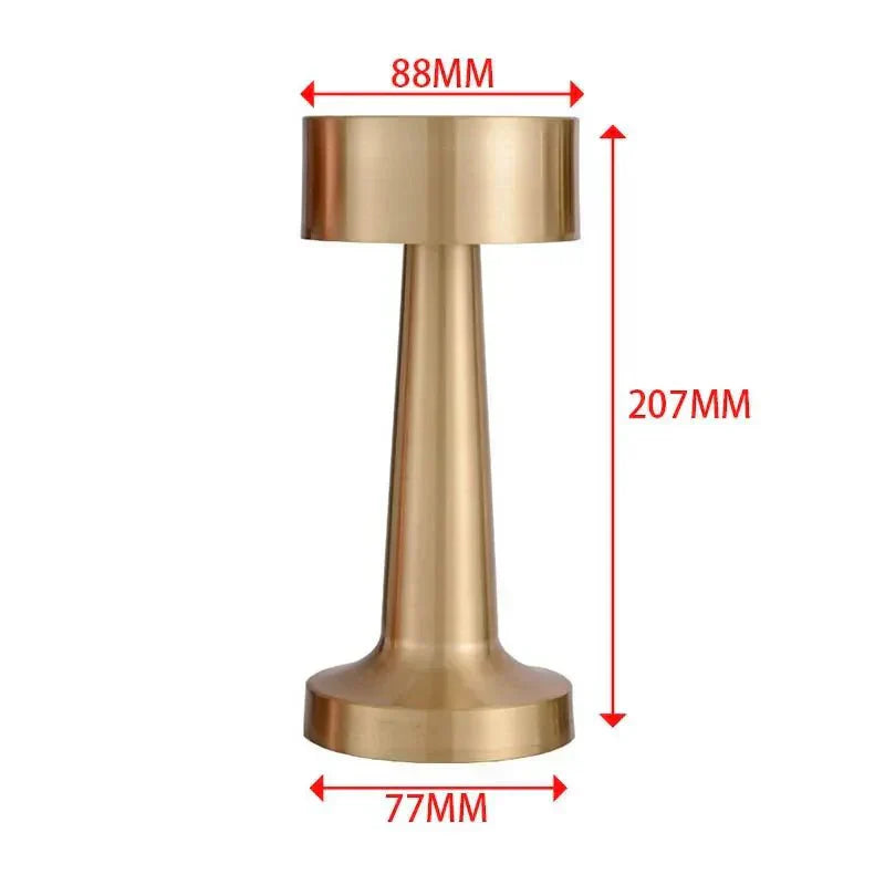 Metallfärgad LED-bordslampa