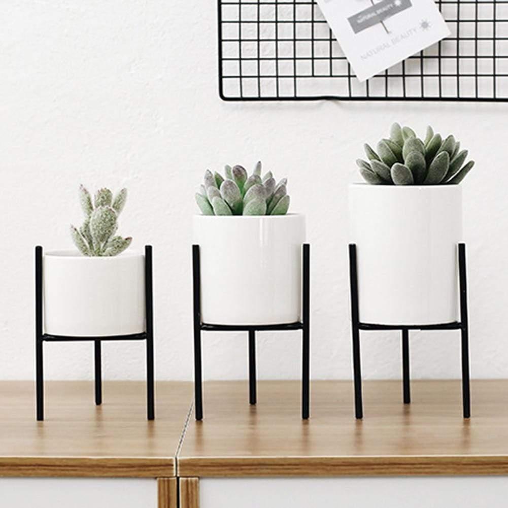 Moochi Plant Stand