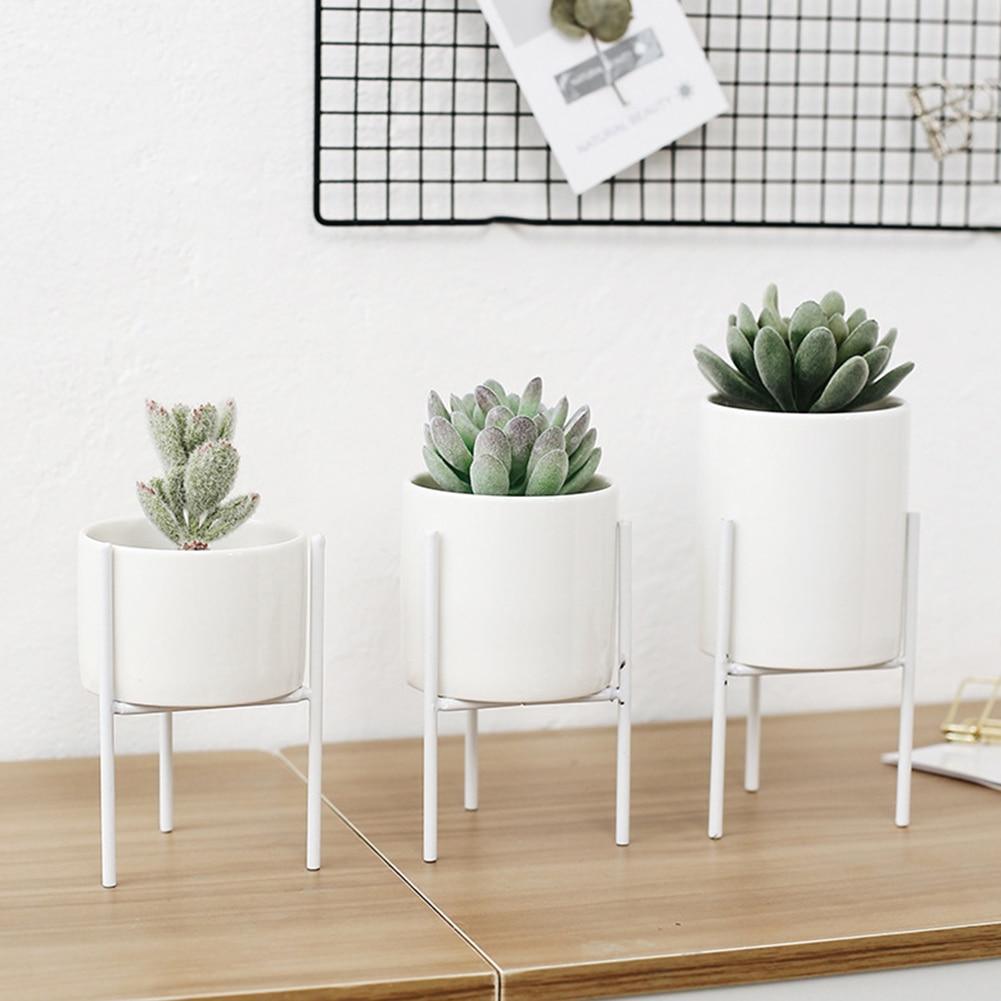 Moochi Plant Stand