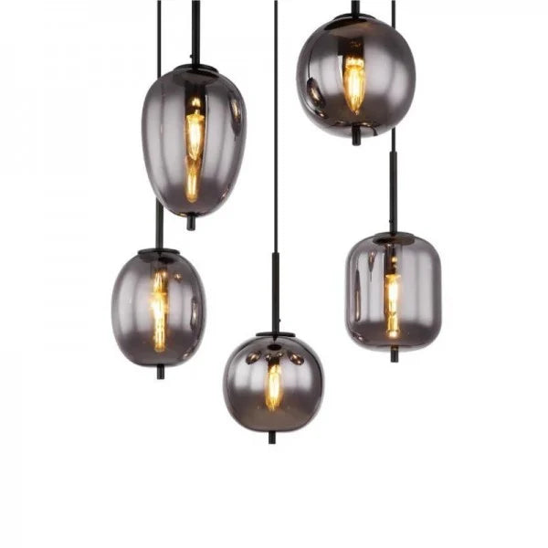 Lampa Blacky Pendant Light în diverse versiuni