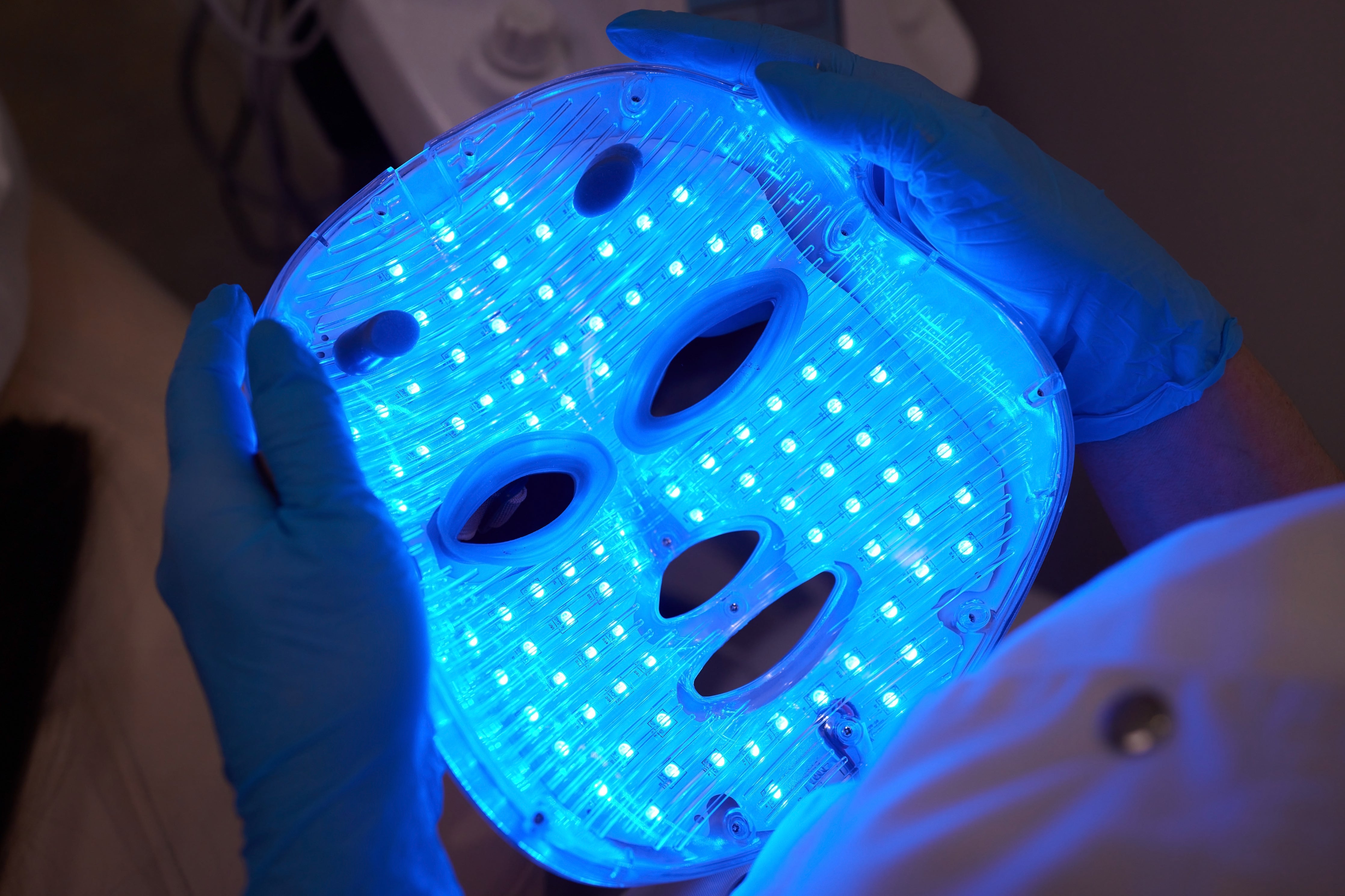 Maschera per terapia LED Vrimlo™ a 7 colori: pelle più liscia senza sforzo