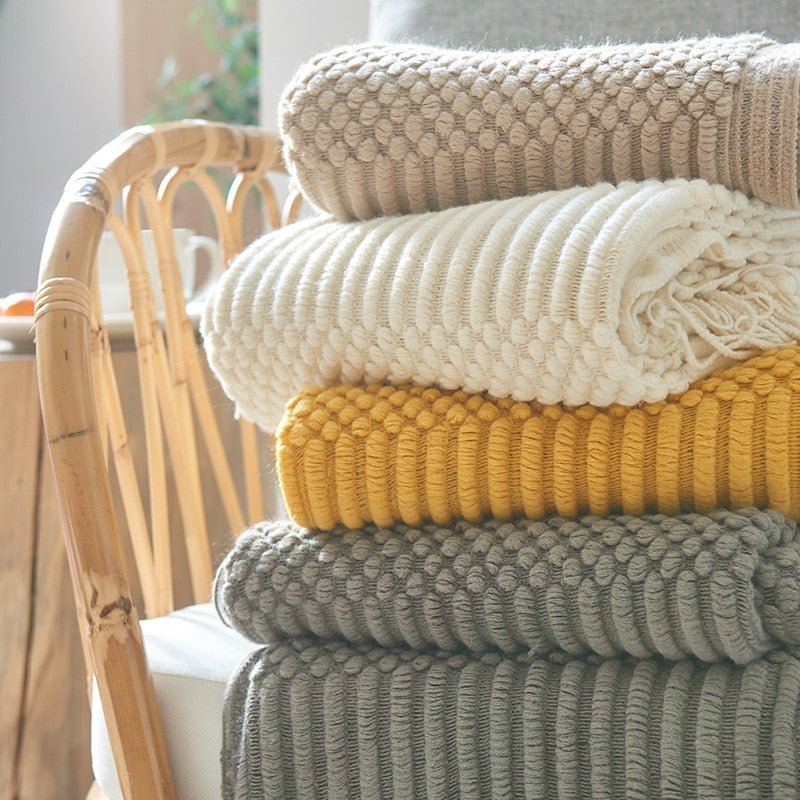 Taavita Style Sofa Knitted Blanket