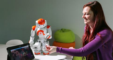 Högteknologisk Artificiell Intelligens Robot – Avancerad Humanoid Kompanjon