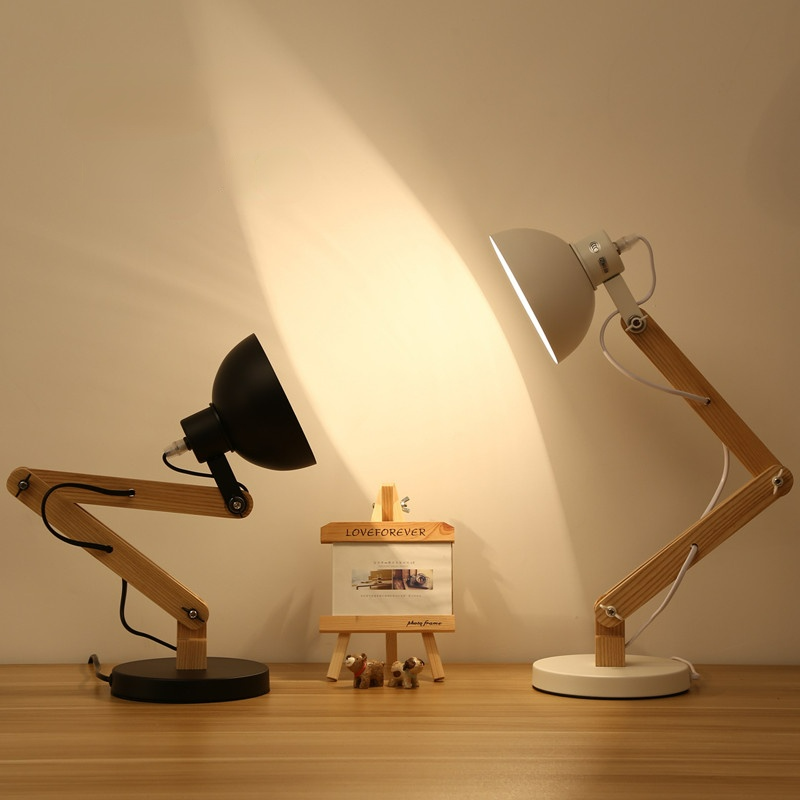 Pixar bordslampa