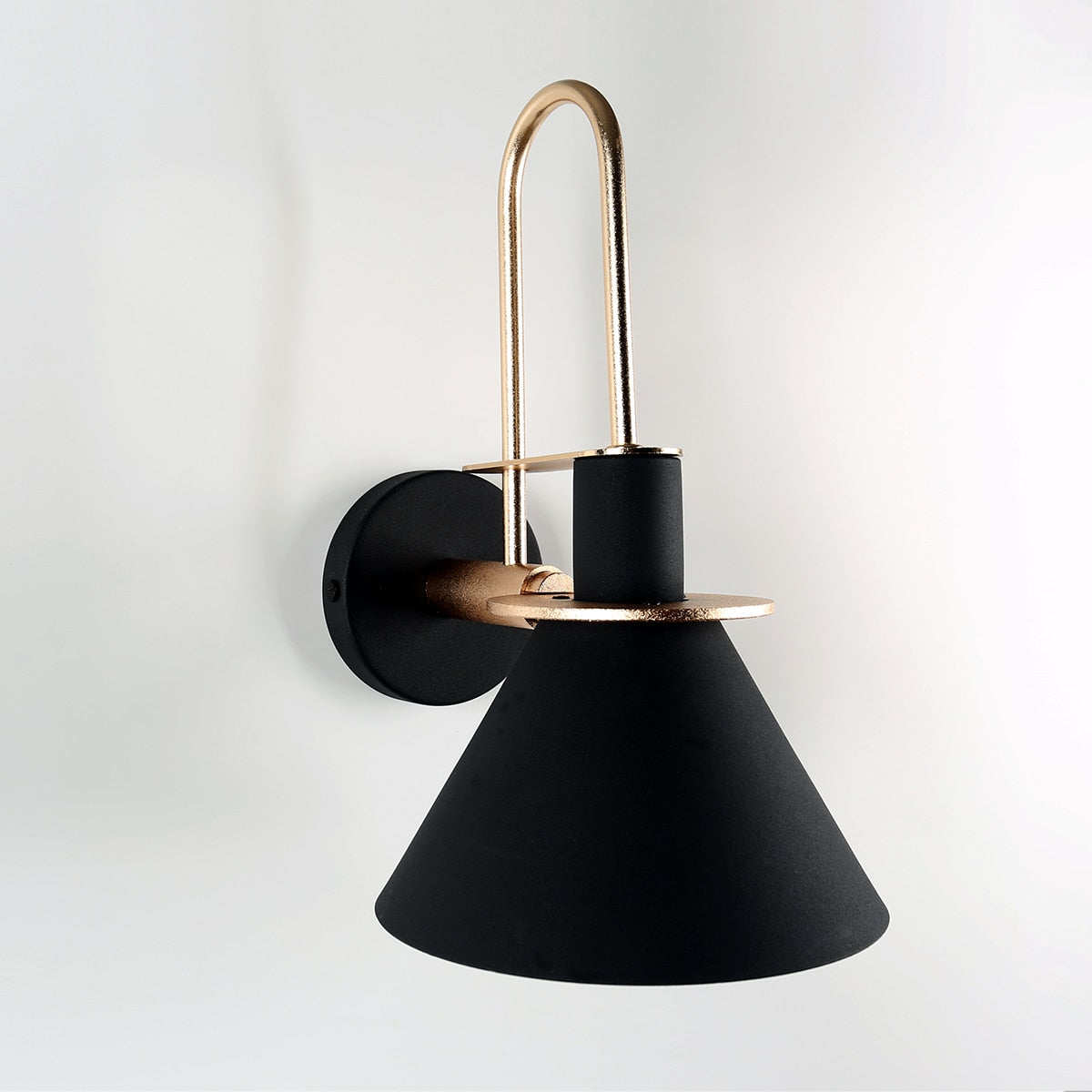 Cynthia Art Deco Vegglampe