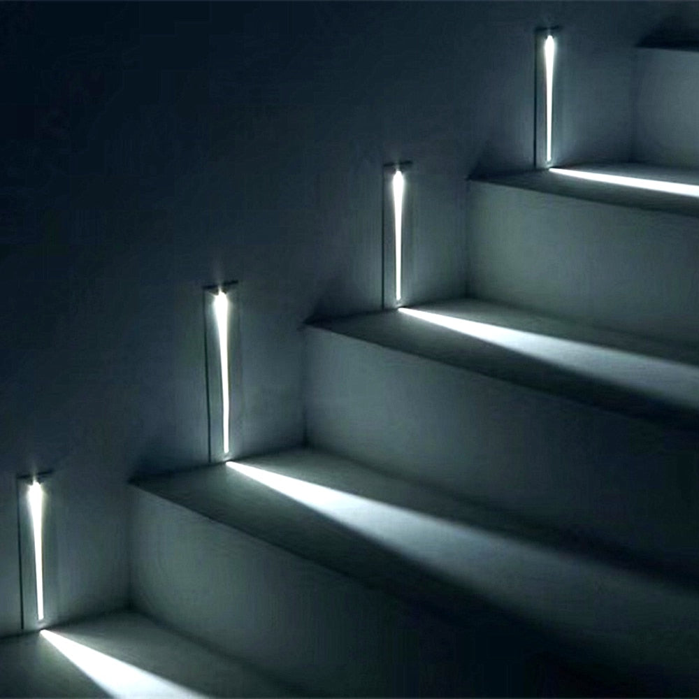 Recessed LED stair light