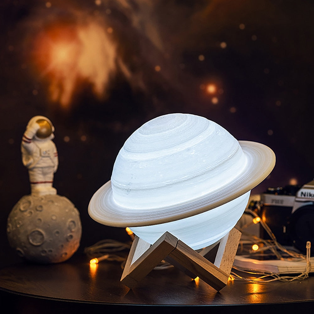 Farveskiftende Saturn lampe