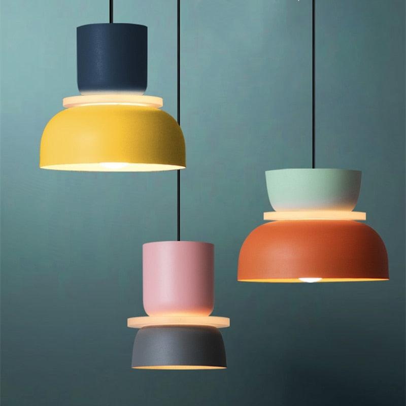 Luminaires suspendus LED colorés Saturn Halo