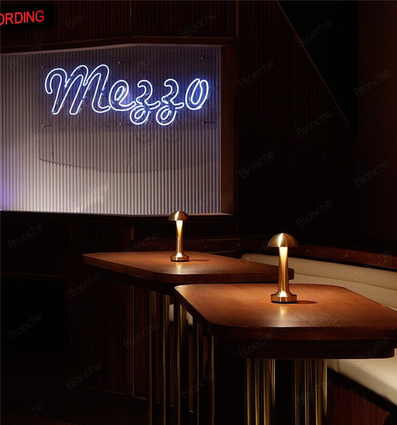 Lámpara de mesa inalámbrica LED para restaurante Mushroom - Venta final