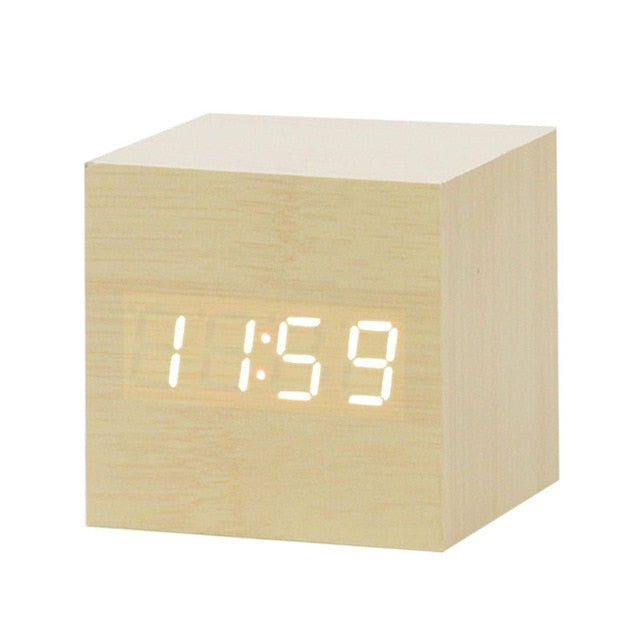 Reloj despertador LED nórdico controlado por voz: recargable por USB, diseño moderno con pantalla brillante