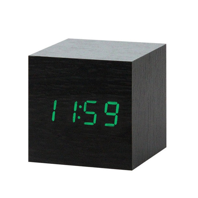 Nordic Voice-Controlled LED Alarm Clock – USB Rechargeable, Modern Design with Bright Display