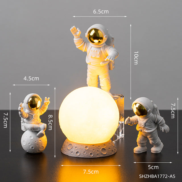 Set echipă de astronauți și decor lunar