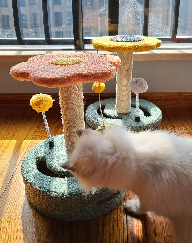 PurrPlay Deluxe Tower: Monitoiminen Cat Scratcher & Play Station