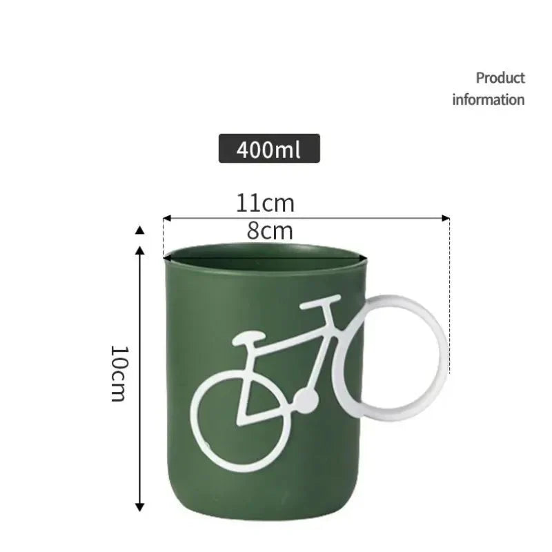 Tasse en plastique avec poignée de vélo originale