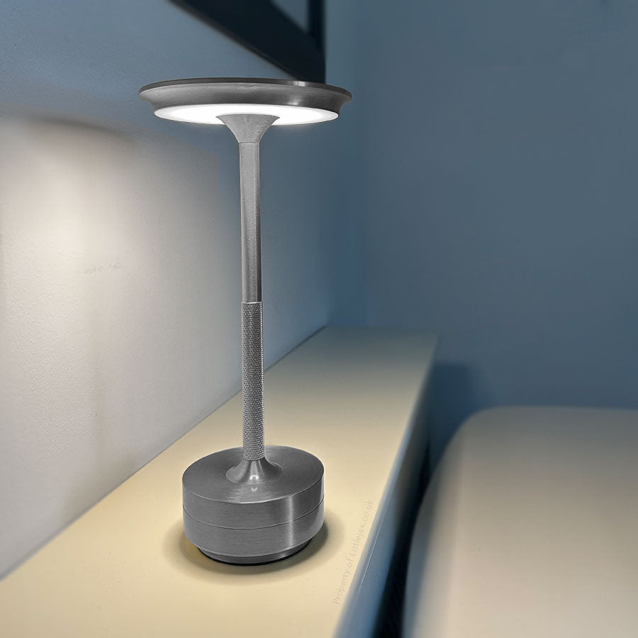 Sladdlös modern Aura bordslampa