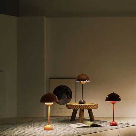 Lampe de table à LED Bud pour la décoration intérieure