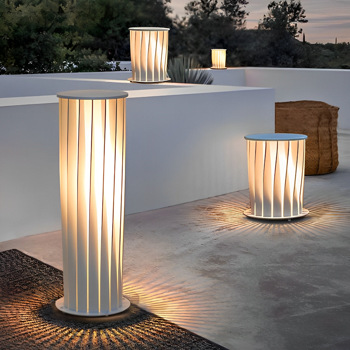 Gedraaide metalen lantaarn LED waterdicht wit modern zonne-gazonlicht