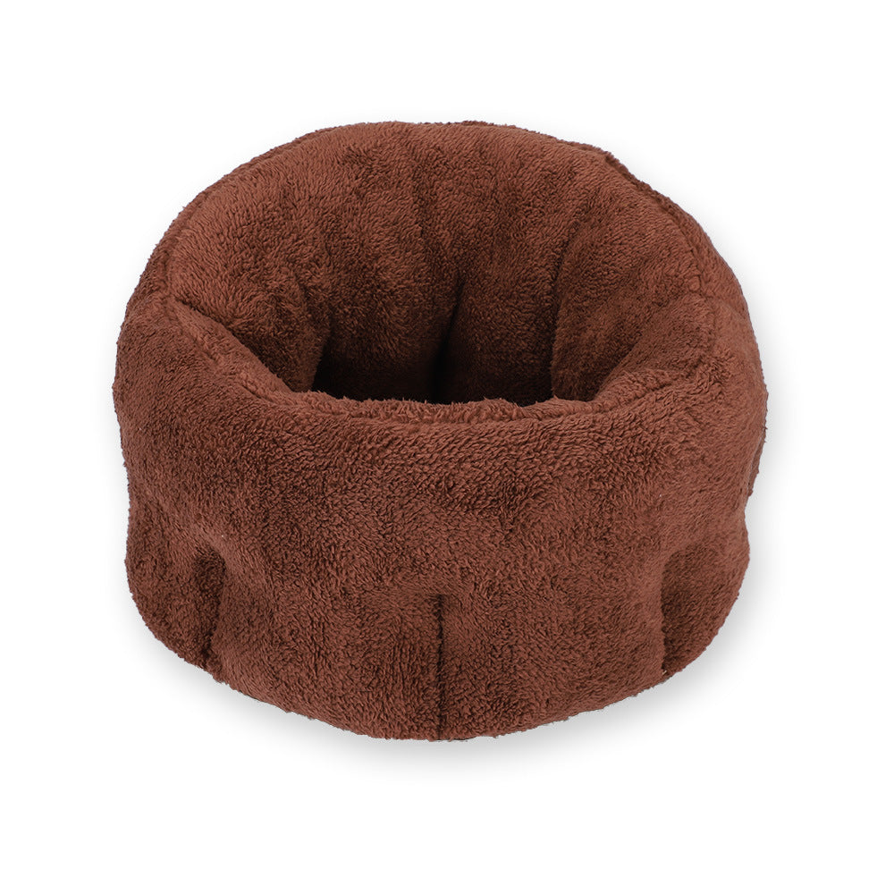 Cozy Cotton Cottage: Washable Wool Pet Bed