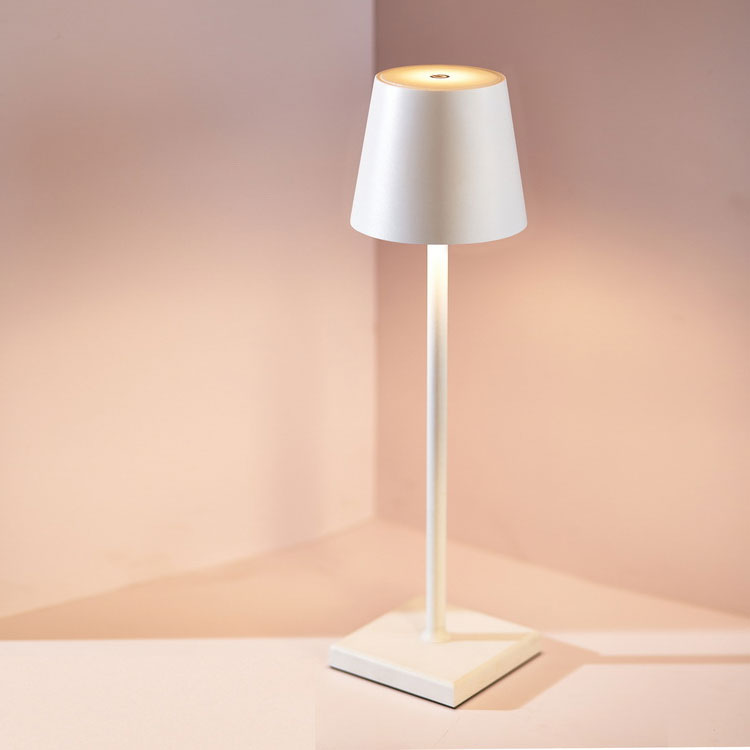 AuraLamp - Lampada minimalista senza fili