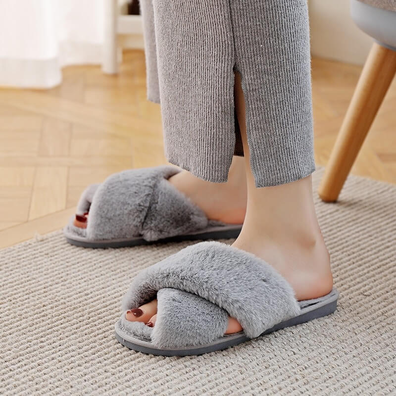 Nordic Cozy Cross Band Slippers