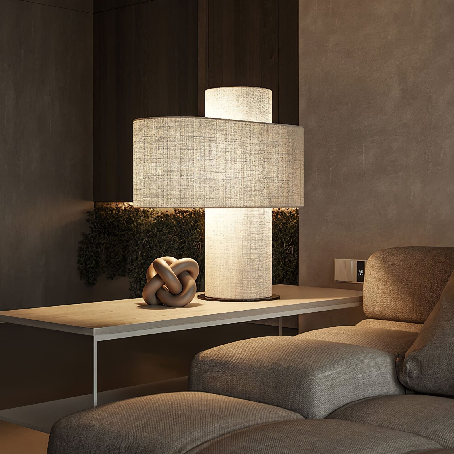 Xavi Glowing Table Lamp